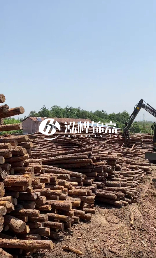 商丘挖機(jī)打木樁專業(yè)施工-松木樁打樁木價格哪家供應(yīng)商更實惠？