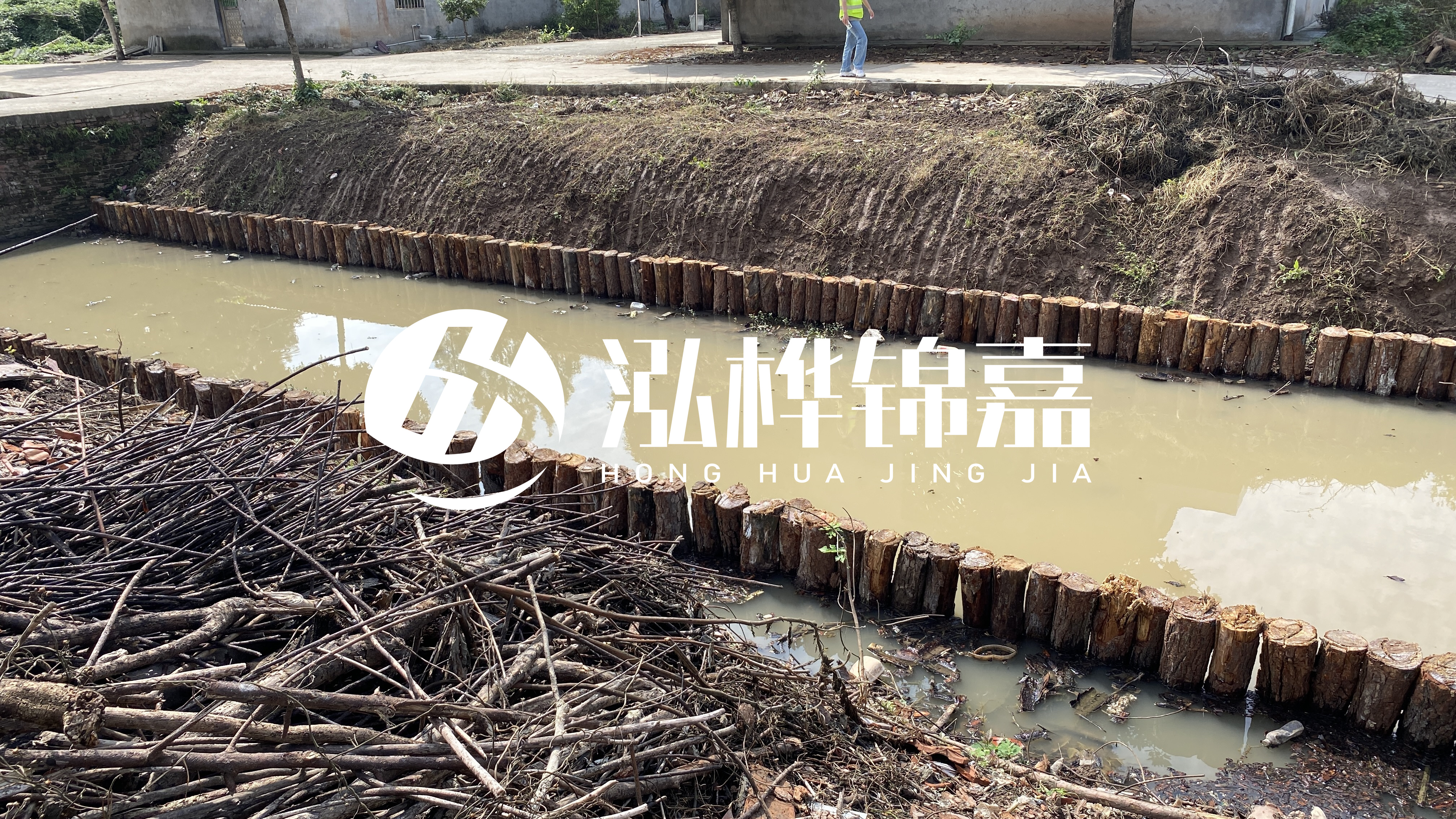 打樁木樁的間距和排列方式有何講究？不懂這些細節(jié)，工程質(zhì)量堪憂！