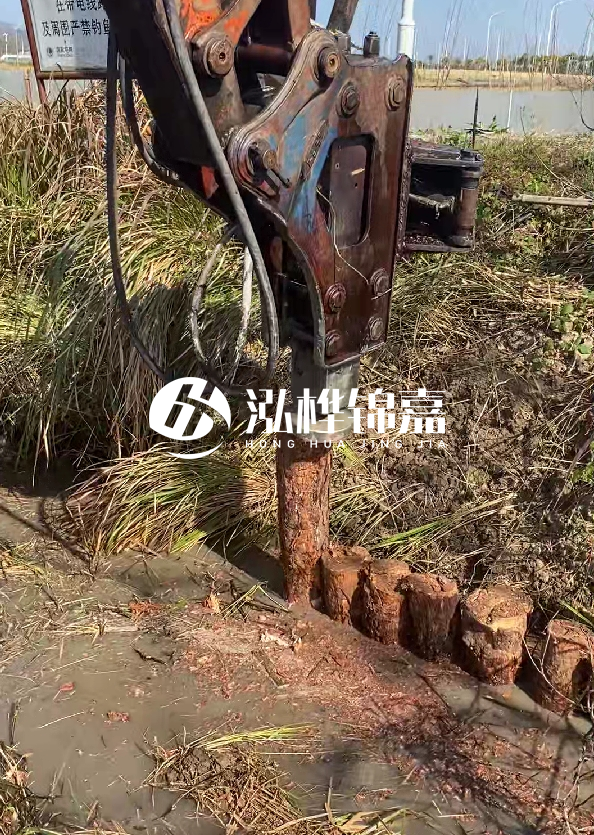 松木樁施工雙排支護(hù)樁和單排支護(hù)樁的區(qū)別？什么時(shí)候采用雙排？